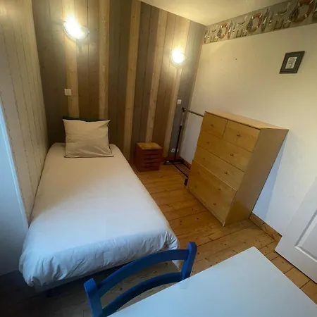 Maison De 5 Voyageurs *